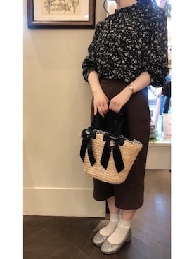 「E hyphen world gallery（イーハイフンワールドギャラリー）のアイテム（シャツ/ブラウス）」を使った、haruさん（レディース・148cm）の春コーディネート