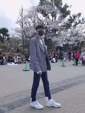 「LMCのアイテム（バッグ）」を使った、だいちさん（メンズ・176cm）の春コーディネート