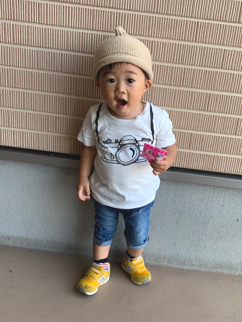 「キッズコーデ、キッズファッシヨン、カジュアルコーデ、息子、息子コーデ、おしゃれさんと繋がりたい、1歳、1歳半」｜「西松屋のアイテム（Tシャツ/カットソー、ホワイト系）」を使った、KIRA☆REIさん（キッズ・100cm）の秋コーディネートの1枚目の写真
