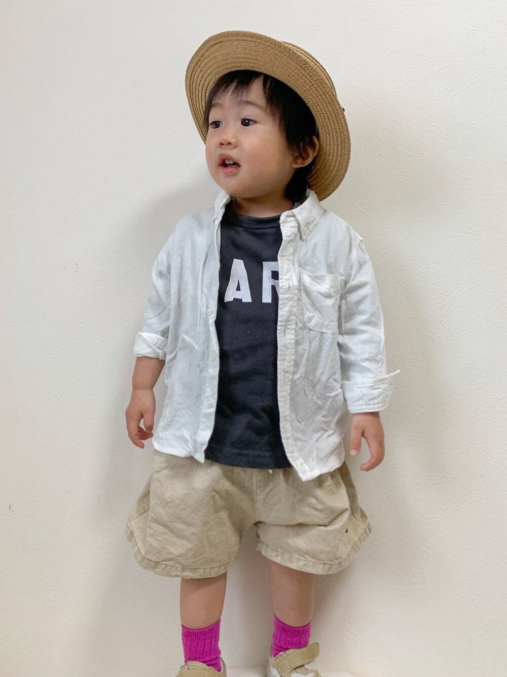 「息子コーデ、息子、キッズコーデ、kidsfashion、kids、カジュアルコーデ、2歳」｜「FOVのアイテム（Tシャツ/カットソー、ブラック系）」を使った、KIRA☆REIさん（キッズ・80cm）の春コーディネートの1枚目の写真