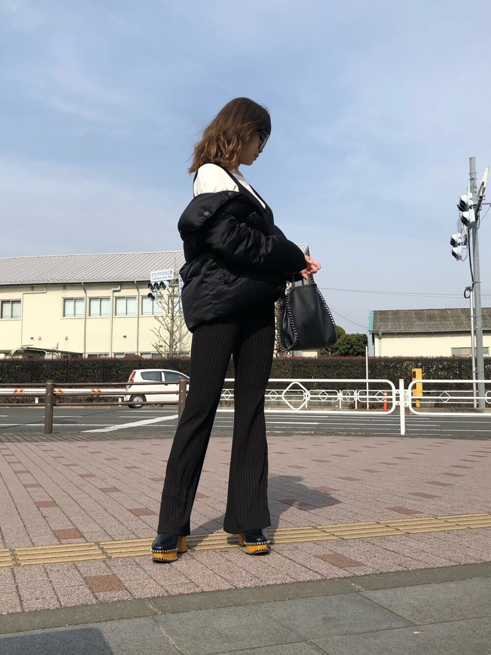 「moussy、ZARA、GRL」｜「ZARAのアイテム（ジャケット/アウター、ブラック系）」を使った、amichqnさん（レディース・160cm）の夏コーディネートの1枚目の写真