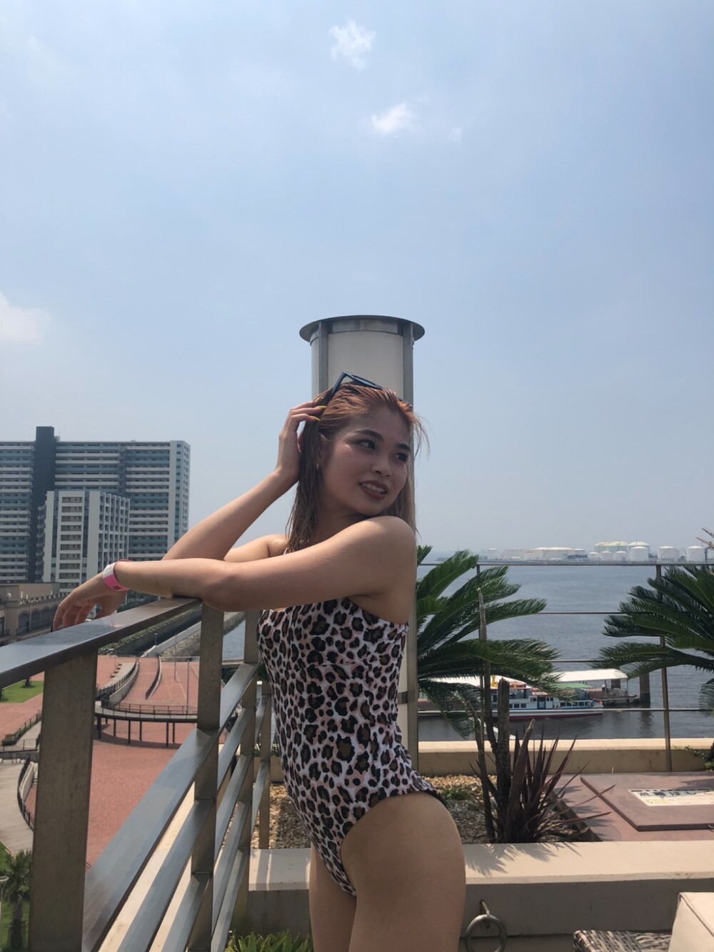 「zaful、水着、ワンピース水着、レオパード」｜「zafulのアイテム（水着/着物・浴衣、その他）」を使った、amichqnさん（レディース・161cm）の秋コーディネートの1枚目の写真