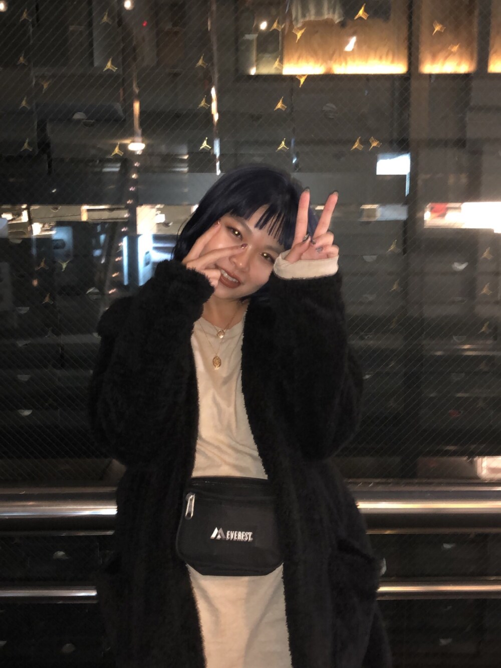 「FOREVER 21、プチプラ、プチプラコーデ、ネイビーカラー」｜「FOREVER 21のアイテム（ジャケット/アウター、ブラック系）」を使った、amichqnさん（レディース・163cm）の秋コーディネートの1枚目の写真