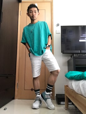 Ero S Yipさんのコーディネート