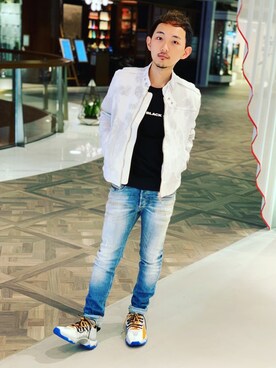 Ero S Yipさんのコーディネート