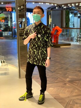 Ero S Yipさんのコーディネート