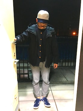 「大晦日」｜「アイテム（マウンテンパーカー）」を使った、TKさん（メンズ・182cm）の冬コーディネート