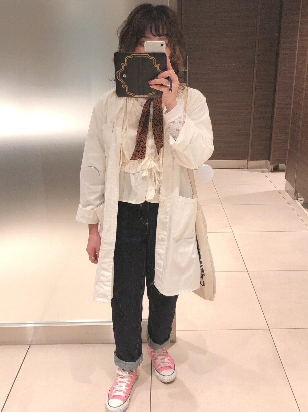 「TOGA PULLA、LOWRYSFARM、American Apparel、アプレジュール、コンバース、converse、古着、ootd、GU」｜「American Apparelのアイテム（バッグ、ホワイト系）」を使った、▽△MIKI▽△さん（レディース・154cm）の春コーディネートの1枚目の写真