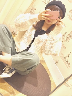 「earth music&ecology（アースミュージックアンドエコロジー）のアイテム（チノパンツ）」を使った、rina matsumotoさん（レディース・163cm）の秋コーディネート