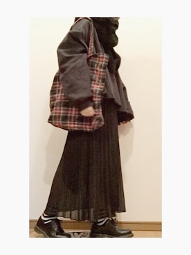 「タータンチェック」｜こはる。さん（レディース・164cm）の冬コーディネート