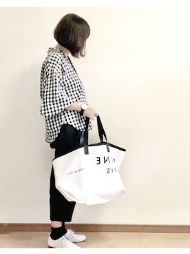 「CELINE」｜「アイテム（その他シューズ）」を使った、こはる。さん（レディース・163cm）の夏コーディネート