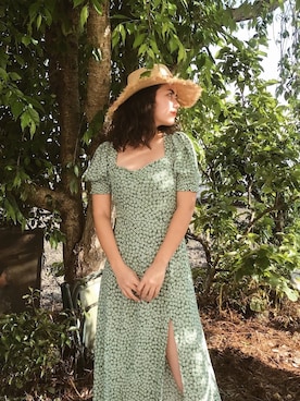 「海外」｜「アイテム（ワンピース/ドレス）」を使った、Ashleighさん（レディース・157cm）の夏コーディネート