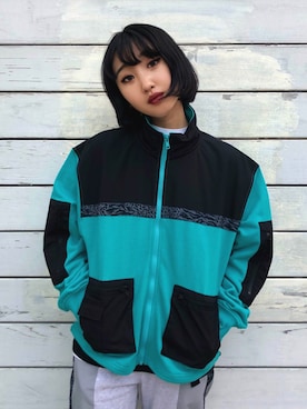 「緑」｜「アイテム（ブルゾン）」を使った、イ　ヒョンジンさん（レディース・157cm）の冬コーディネート