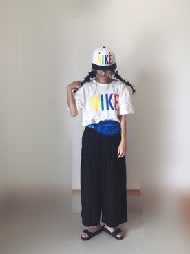 「アイテム（ボディバッグ/ウエストポーチ、ブルー系）」を使った、Rabbitsekine🐰さん（レディース・162cm）の夏コーディネート