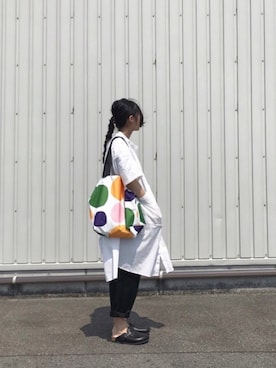 「DANTON（ダントン）のアイテム（チノパンツ）」を使った、Rabbitsekine🐰さん（レディース・162cm）の夏コーディネート