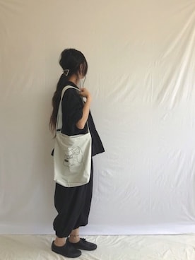 「dansko（ダンスコ）のアイテム（バッグ）」を使った、Rabbitsekine🐰さん（レディース・162cm）の夏コーディネート