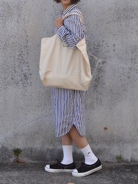 「BEAMS BOY（ビームスボーイ）のBEAMS BOY / ストライプ B.D. シャツワンピース（シャツワンピース）」を使った、Rabbitsekine🐰さん（レディース・162cm）の春コーディネート