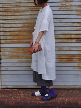 「カラーソックス」｜「アイテム（財布/小物）」を使った、Rabbitsekine🐰さん（レディース・163cm）の夏コーディネート