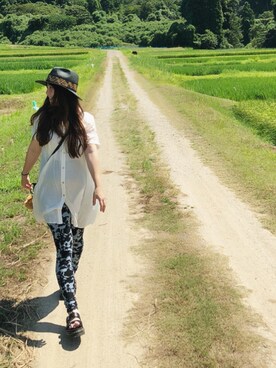 「PLAIN CLOTHING（プレーンクロージング）のアイテム（パンツ）」を使った、yayacoさん（レディース・156cm）の夏コーディネート