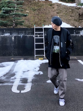 「UNDERCOVER（アンダーカバー）のアイテム（MA-1）」を使った、yayacoさん（メンズ・178cm）の冬コーディネート