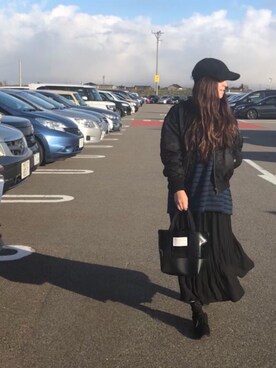 「キャップ女子」｜「アイテム（MA-1）」を使った、yayacoさん（レディース・156cm）の冬コーディネート
