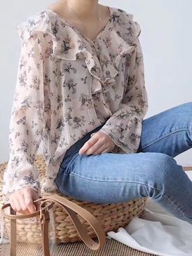 「IDのアイテム」を使った、去美国卖菠菜さん（レディース・165cm）の春コーディネート