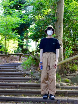 「Hender Scheme（エンダースキーマ）のアイテム（ハット）」を使った、納豆さん（メンズ・178cm）の夏コーディネート