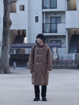 「COMOLI（コモリ）のアイテム（ダッフルコート）」を使った、納豆さん（メンズ・178cm）の冬コーディネート