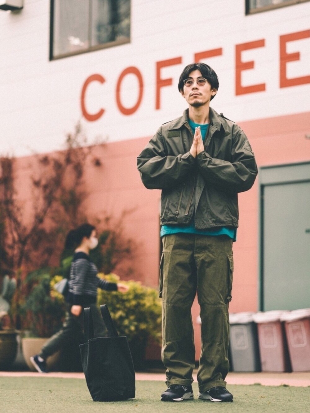 「military、mk3、m47、わっしょい」｜「GAPのアイテム（スウェット、ベージュ系）」を使った、納豆さん（メンズ・178cm）の冬コーディネートの1枚目の写真