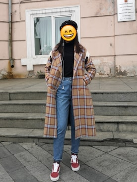 「VANS（バンズ）のアイテム（Sneakers、レッド系）」を使った、雅哥啊さん（レディース）の春コーディネート