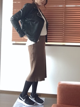 「koe（コエ）のアイテム（ライダースジャケット）」を使った、iskさん（レディース・156cm）の春コーディネート