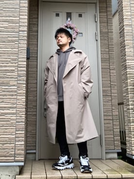 「niko and...（ニコアンド）のアイテム（トレンチコート）」を使った、タルナンドさん（メンズ・165cm）の春コーディネート