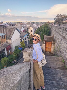 「no brand（ノーブランド）のアイテム（シャツ/ブラウス、ブルー系）」を使った、树树Eさん（レディース）の秋コーディネート