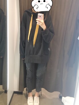 「ZARA（ザラ）のアイテム（パーカー、ブラック系）」を使った、树树Eさん（レディース）の秋コーディネート