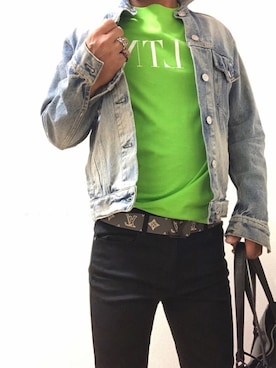 「BALENCIAGA（バレンシアガ）のアイテム（Denim jacket、ブルー系）」を使った、もこ太郎☆ さん（メンズ）の秋コーディネート