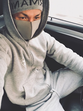 「👀👀👀のアイテム（Others、グレー系）」を使った、もこ太郎☆ さん（メンズ）の冬コーディネート