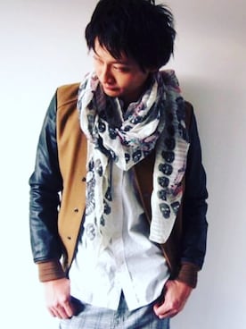 「アイテム（カーゴパンツ、グレー系）」を使った、BEATJIVEさん（メンズ・178cm）の秋コーディネート