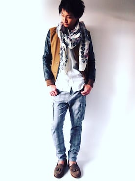 「アイテム（カーゴパンツ、グレー系）」を使った、BEATJIVEさん（メンズ・178cm）の秋コーディネート