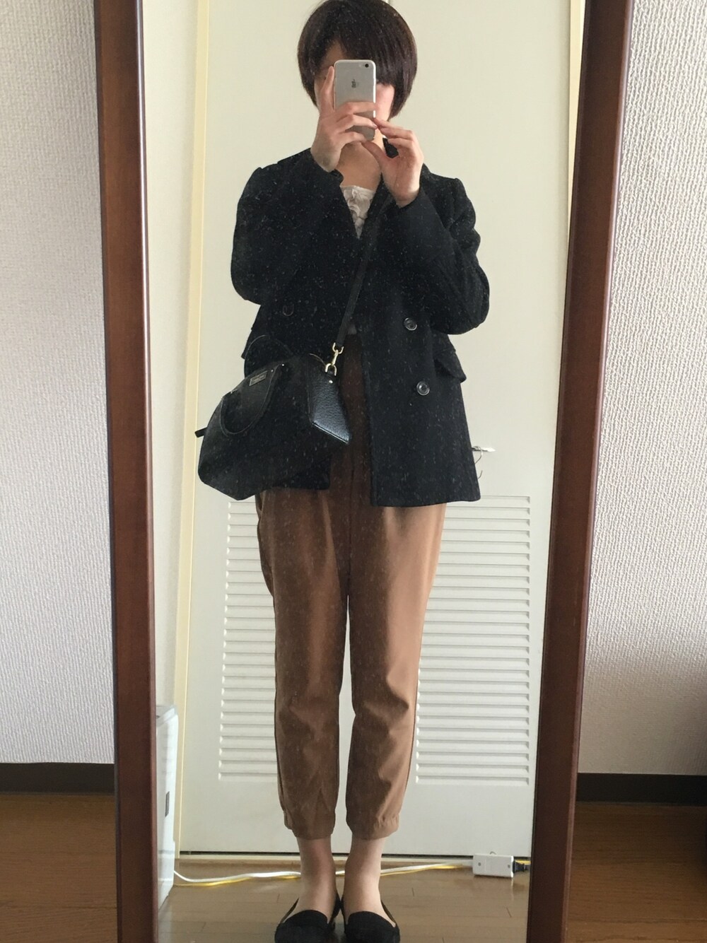 「ORiental TRafficのアイテム（パンプス、ブラック系）」を使った、くり@復活さん（レディース・166cm）の冬コーディネートの1枚目の写真