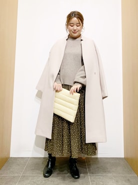 「白コート」｜「アイテム（その他アウター）」を使った、サトみ。さん（レディース・151cm）の冬コーディネート