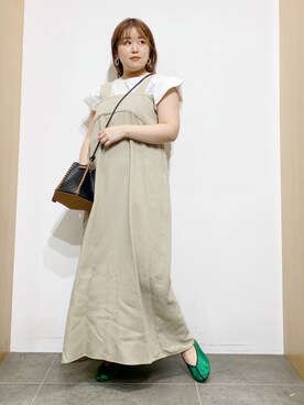 「アイテム（バレエシューズ、グリーン系）」を使った、サトみ。さん（レディース・151cm）の春コーディネート