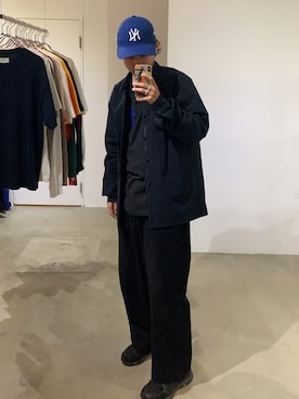 「MAN-TLE（マントル）のアイテム」を使った、牛乳ベースボールさん（メンズ・170cm）の春コーディネート