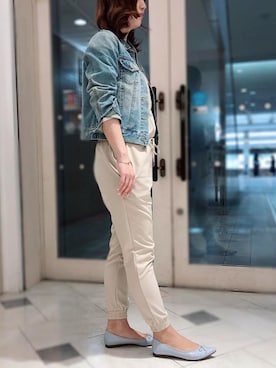 「アイテム（バレエシューズ、グレー系）」を使った、Launaleaさん（レディース・160cm）の春コーディネート