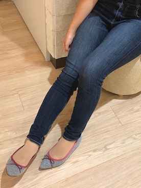 「アイテム（バレエシューズ、グレー系）」を使った、Launaleaさん（レディース・160cm）の秋コーディネート