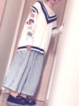 「niko and...（ニコアンド）のアイテム（ベスト、ホワイト系）」を使った、湯さん（レディース・158cm）の春コーディネート