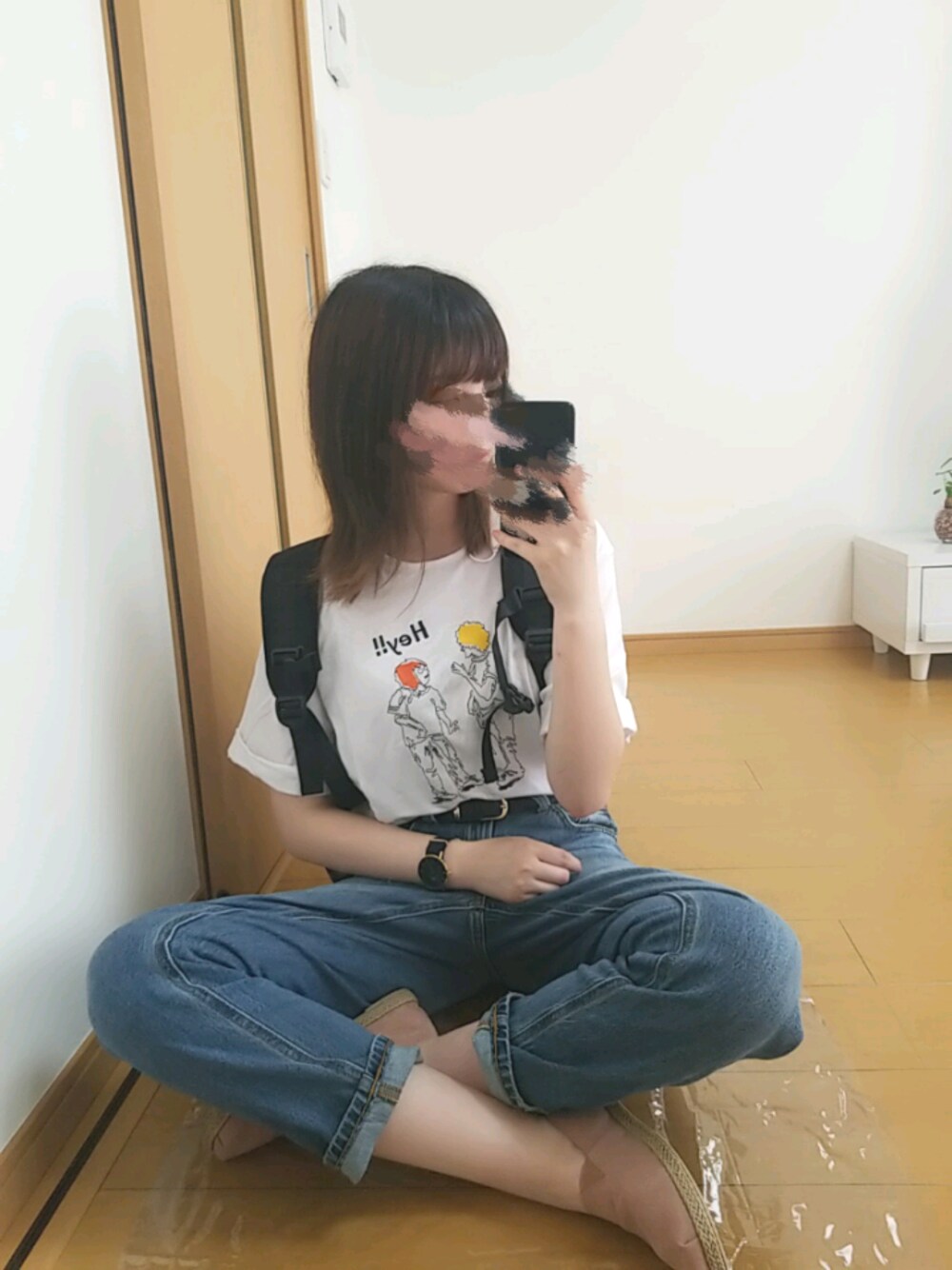 「ラクチンコーデ、カジュアル、シンプル、GU、お洒落さんとつながりたい、ジーンズ、GUコーデ、テーパードパンツ、Tシャツ、スリッポン」｜「BEN DAVISのBEN DAVIS/MESH XL PACK（バックパック/リュック、ブラック系）」を使った、YUMI…さん（レディース・157cm）の夏コーディネートの1枚目の写真