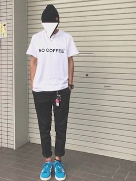 「アイテム（キーホルダー、ピンク系）」を使った、Lさん（メンズ・170cm）の夏コーディネート