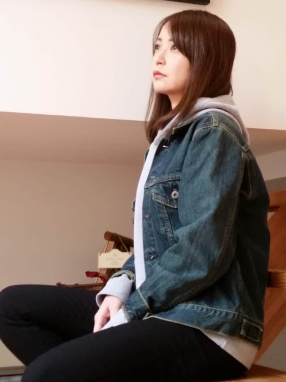 「休日スタイル、UNIQLO、パーカー、Gジャン、シンプル、冬、今日のコーデ、ミディアムヘア、EDWIN、デニムジャケット」｜「UNIQLOのアイテム（パンツ、その他）」を使った、mmmkmrさん（レディース・160cm）の冬コーディネートの1枚目の写真
