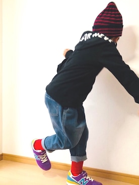 「NEW BALANCE（ニューバランス）のアイテム」を使った、ネモネモさん（キッズ・120cm）の秋コーディネート