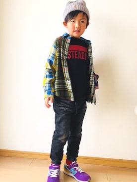 「NEW BALANCE（ニューバランス）のアイテム」を使った、ネモネモさん（キッズ・120cm）の秋コーディネート